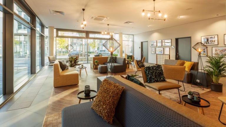 Ameropa-Stuttgart-Holiday-Inn-The-Niu-1-1